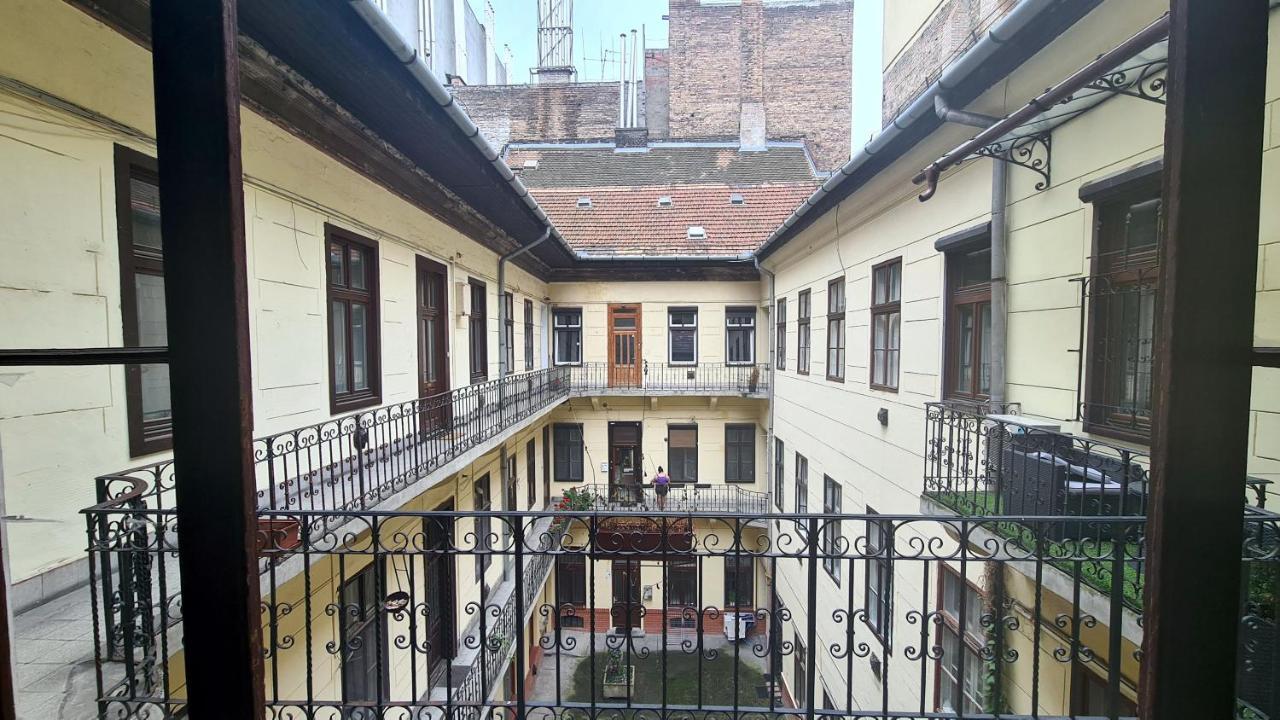 Downtown Akacfa Leilighet Budapest Eksteriør bilde